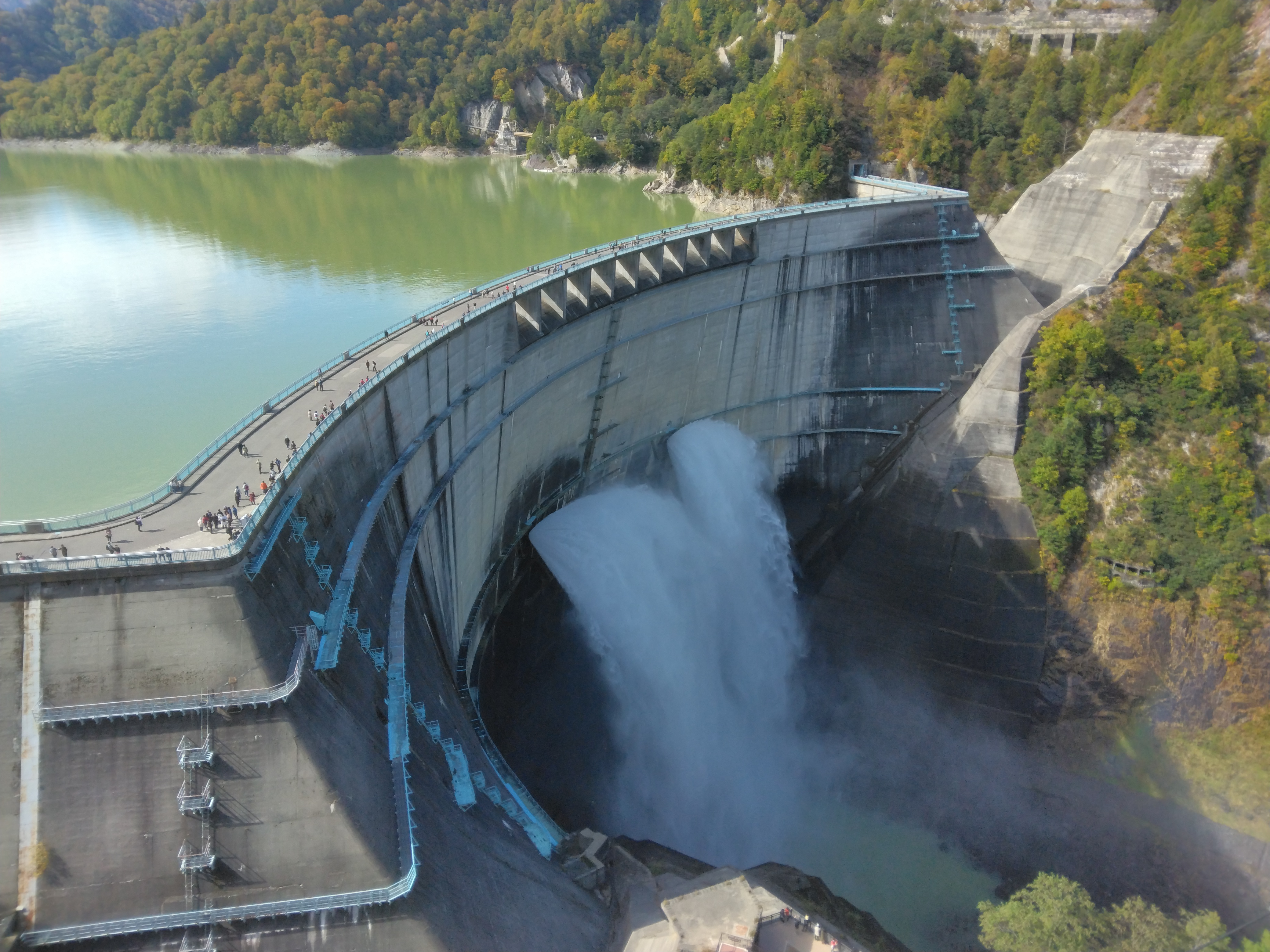 7月21日(火)～22日(水) 能登復興支援事業！立山黒部アルペンルート＆世界遺産五箇山満喫2日間